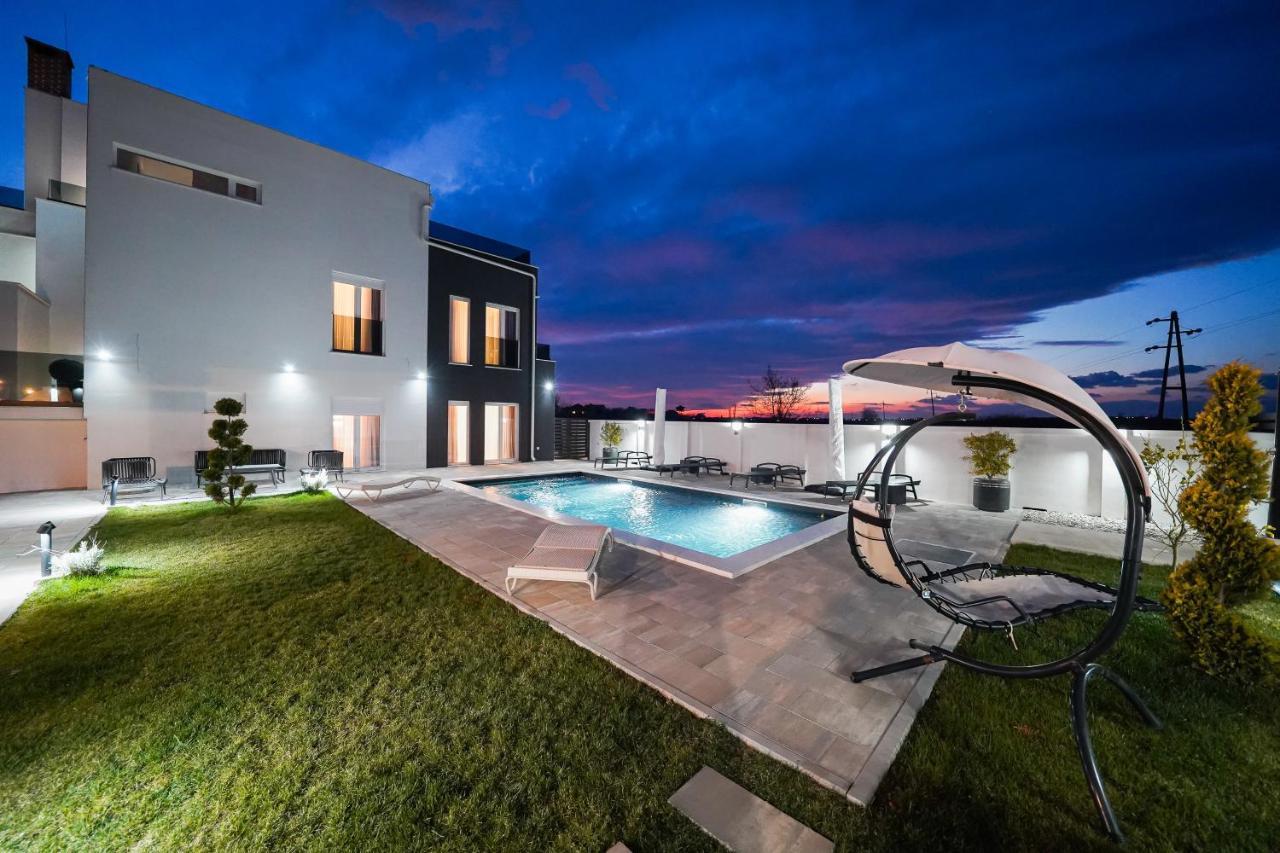 D-Palace Apartments-Olive Tree Donji Zemunik Exterior foto